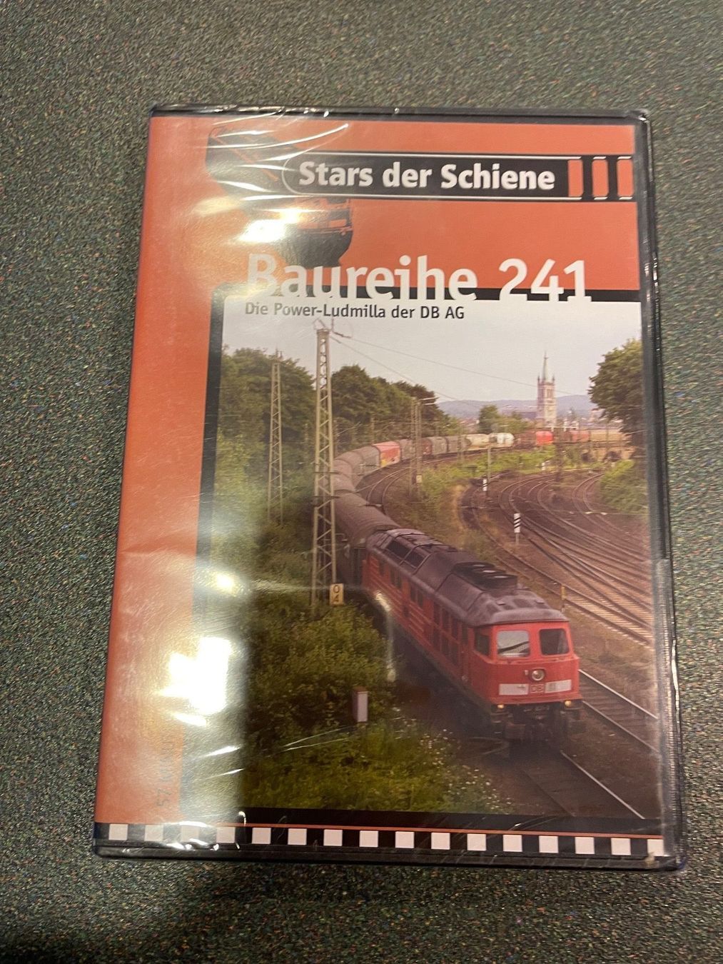 Tutti i DVDs: DVD Eisenbahn Br 94.5 + Br 241 lok – Nuovo e nell'imballaggio originale da Chiasso venduto da Carrara-Modellismo 1