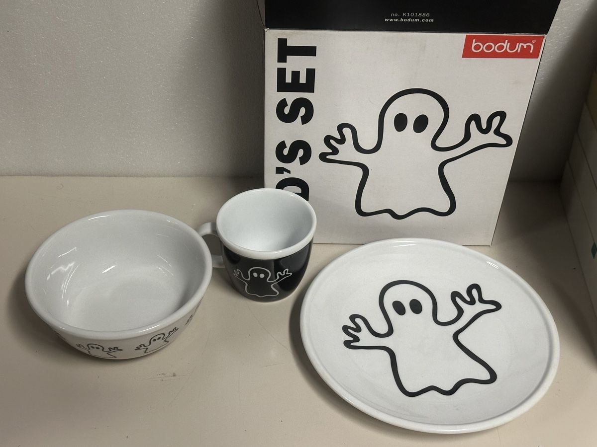 Bodum Geschirrsets: Original Bodum Teller Tasse und Schale Set Gespenst Design – Gebraucht aus Deitingen von Himhip