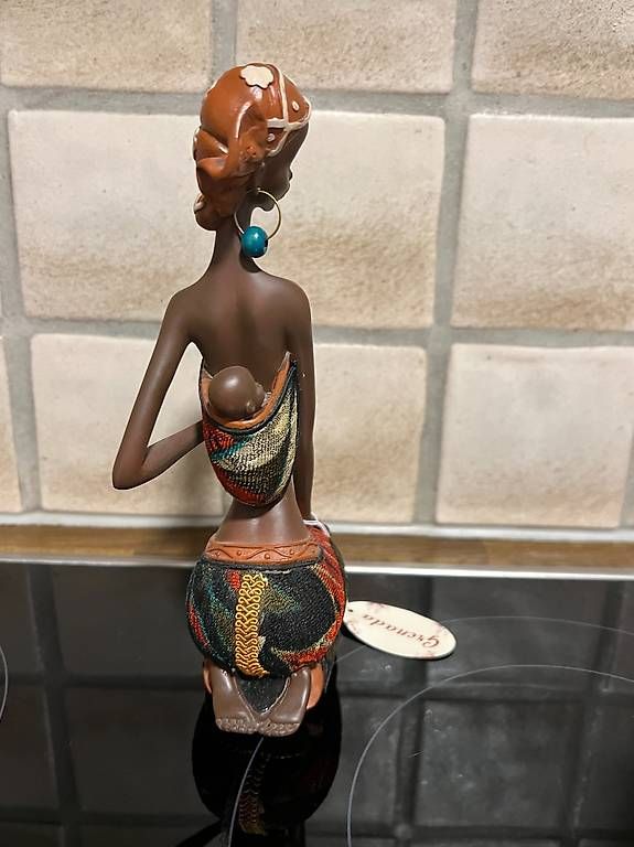 Skulpturen & Statuen: Karibischen Kunsthandwerk-Statue  – Neu und originalverpackt aus Zürich von gol_jc2x 4