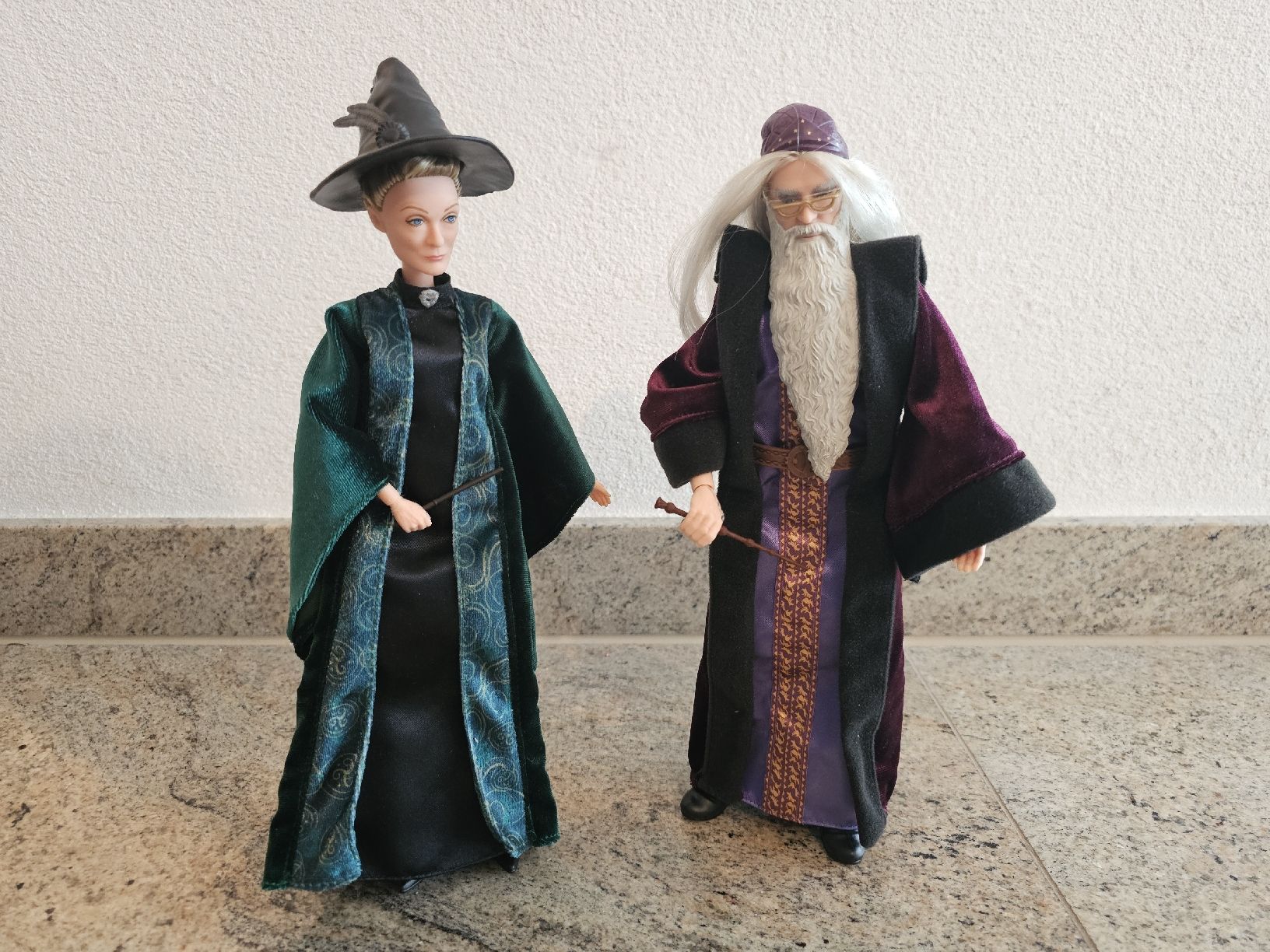 Bambole: Mattel Figuren / Puppen Dumbledore und McGonagall – Usato da Au SG venduto da lar_bx9h