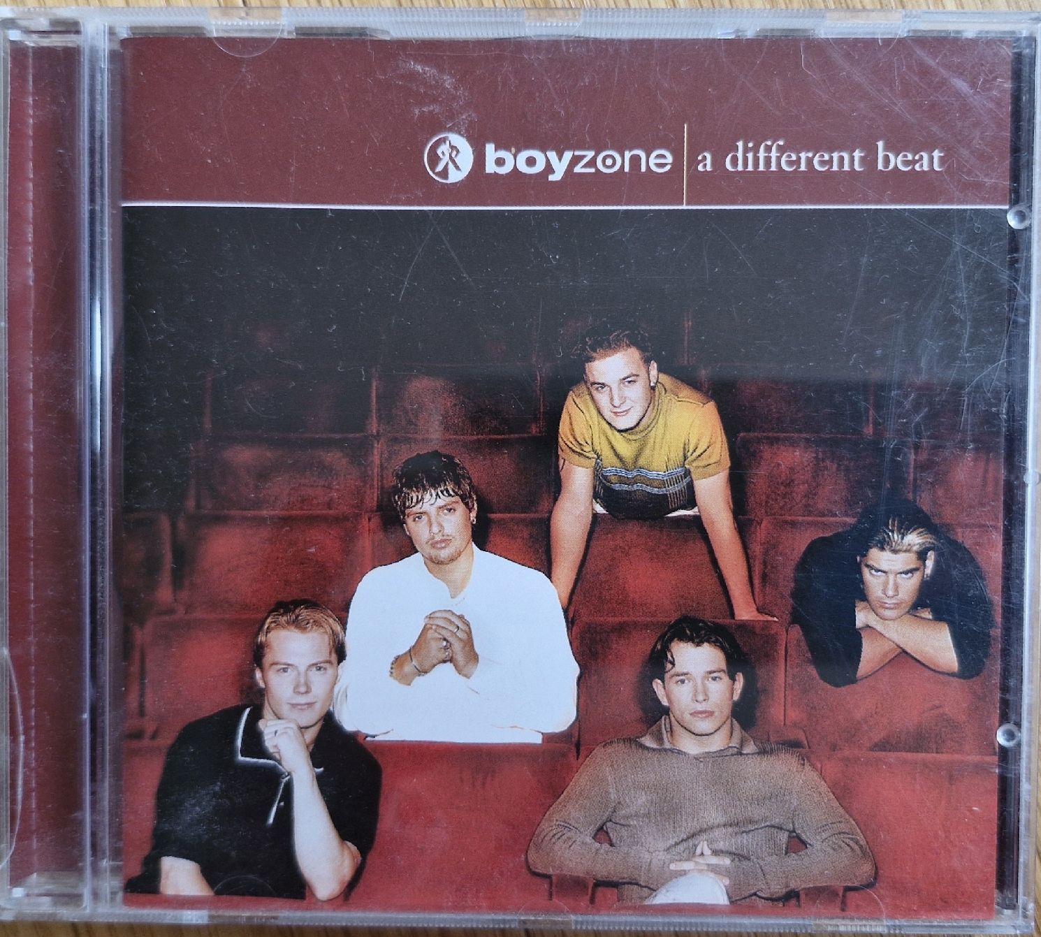 CD: Boyzone - A Different Beat – Usato da Thun venduto da rinka3