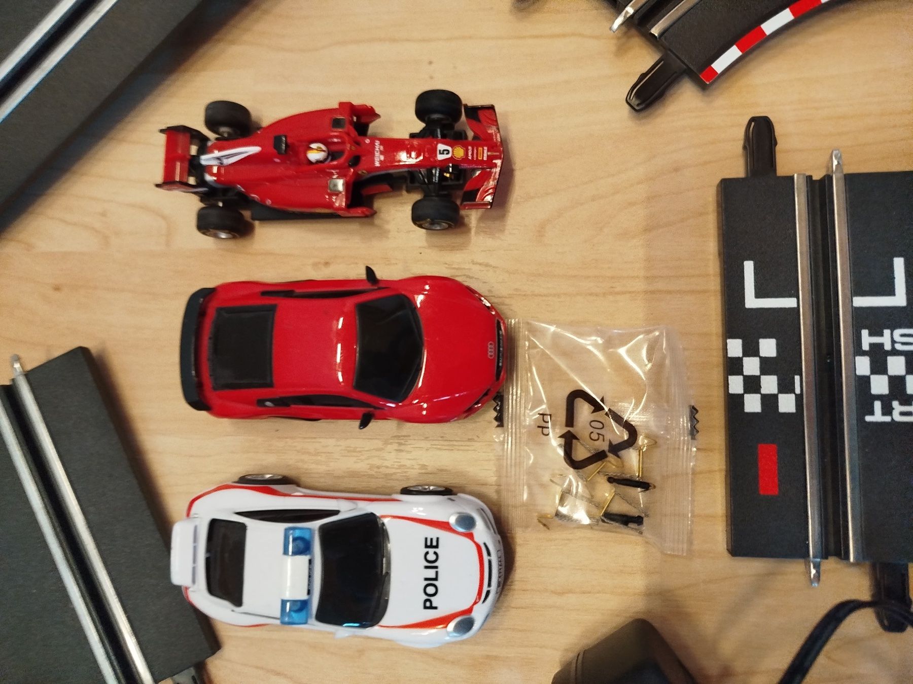 Carrera Piste: Carrera Go! mit Looping und 3 Autos – Usato da Willisau venduto da Kaja24 1