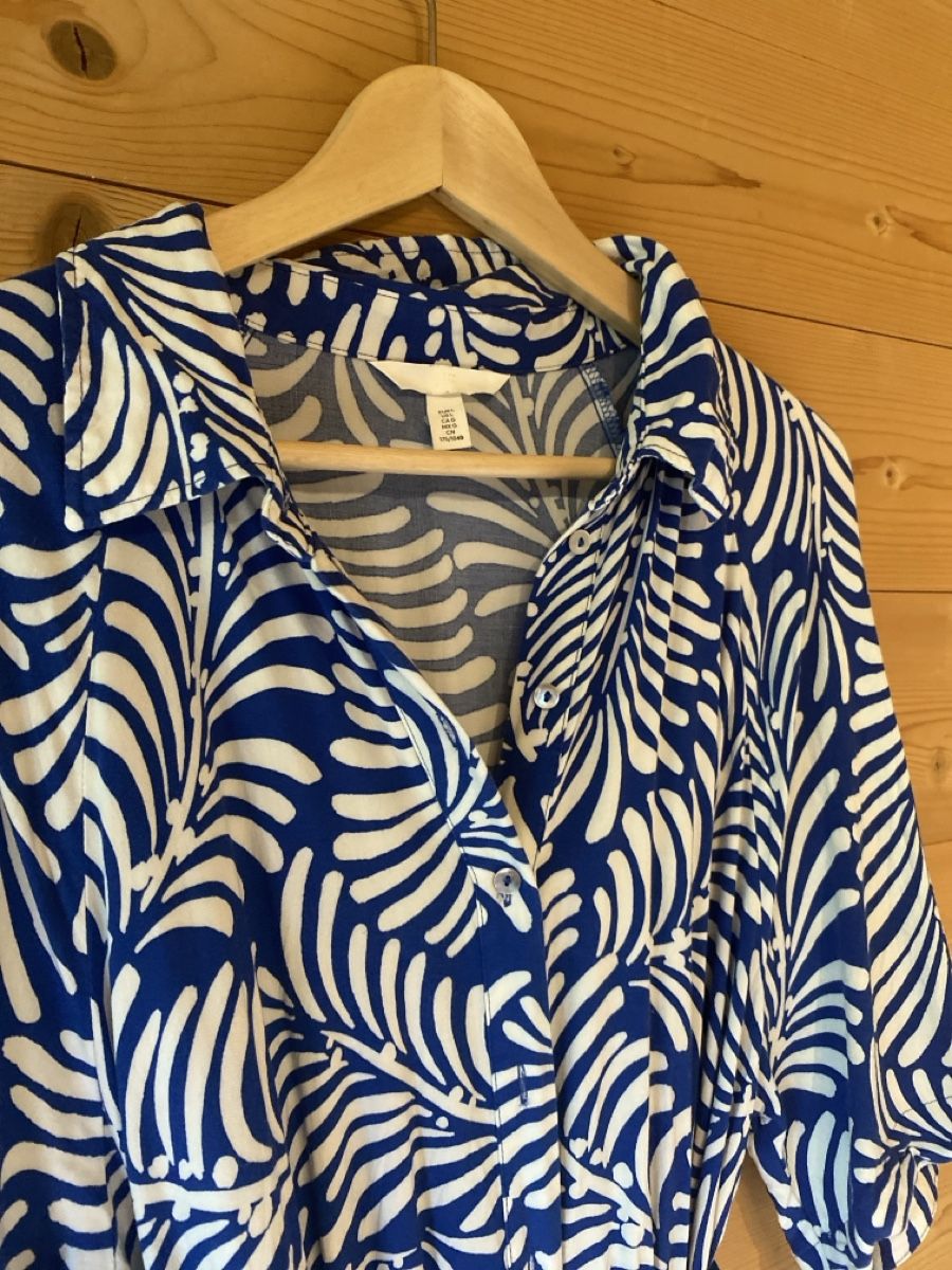 H&M Vestiti: Kleid NEU – Nuovo (secondo la descrizione) da Därstetten venduto da yas_pb5r