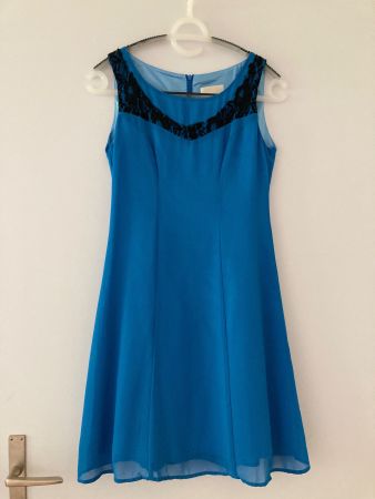 Blaues Kleid mit Samt S