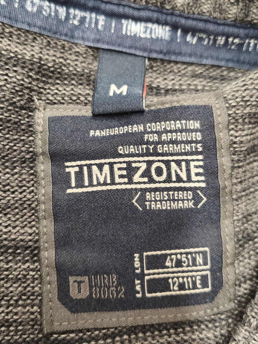 Maglioni & Felpe: Herren Pullover Timezone grau meliert Grösse M neuwertig – Nuovo (secondo la descrizione) da Emmetten venduto da SecondhandSiska 3