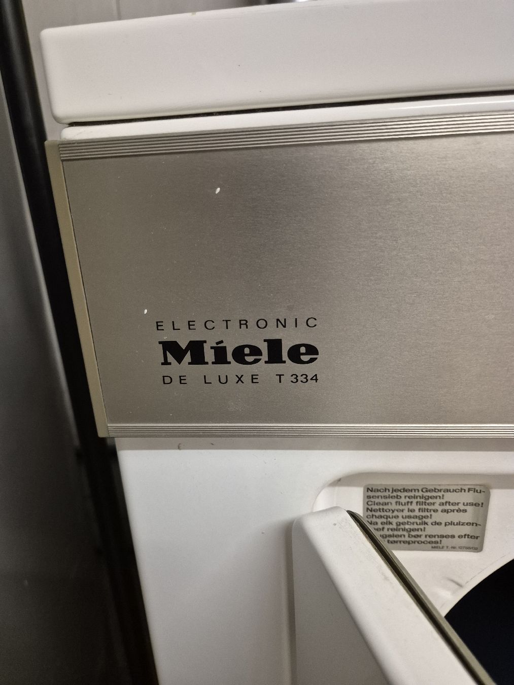 Miele Lavatrici: Waschmaschine und Tumbler – Usato da Untereggen venduto da petrol72