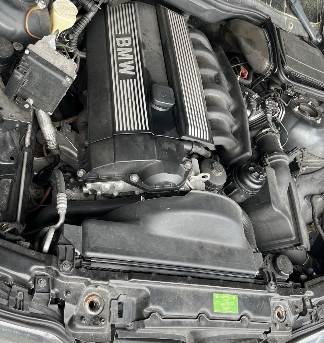 BMW Autos: BMW 528i AB SERVICE – D'occasion à Zürich par rxb_cdf5 4