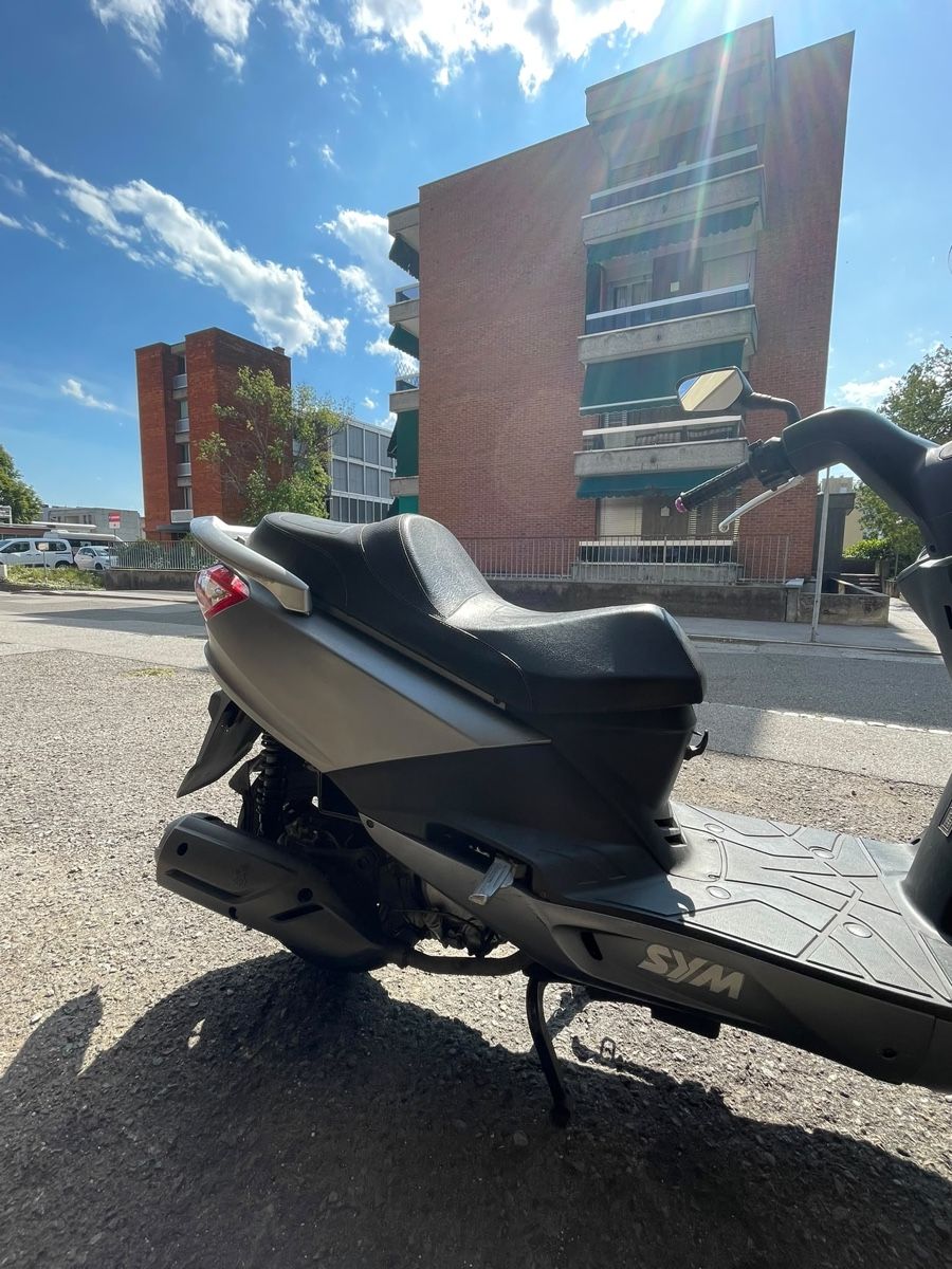 Sym Scooter: Sym 200 joyride evoi  – Usato da Savosa venduto da ame_5yby 5