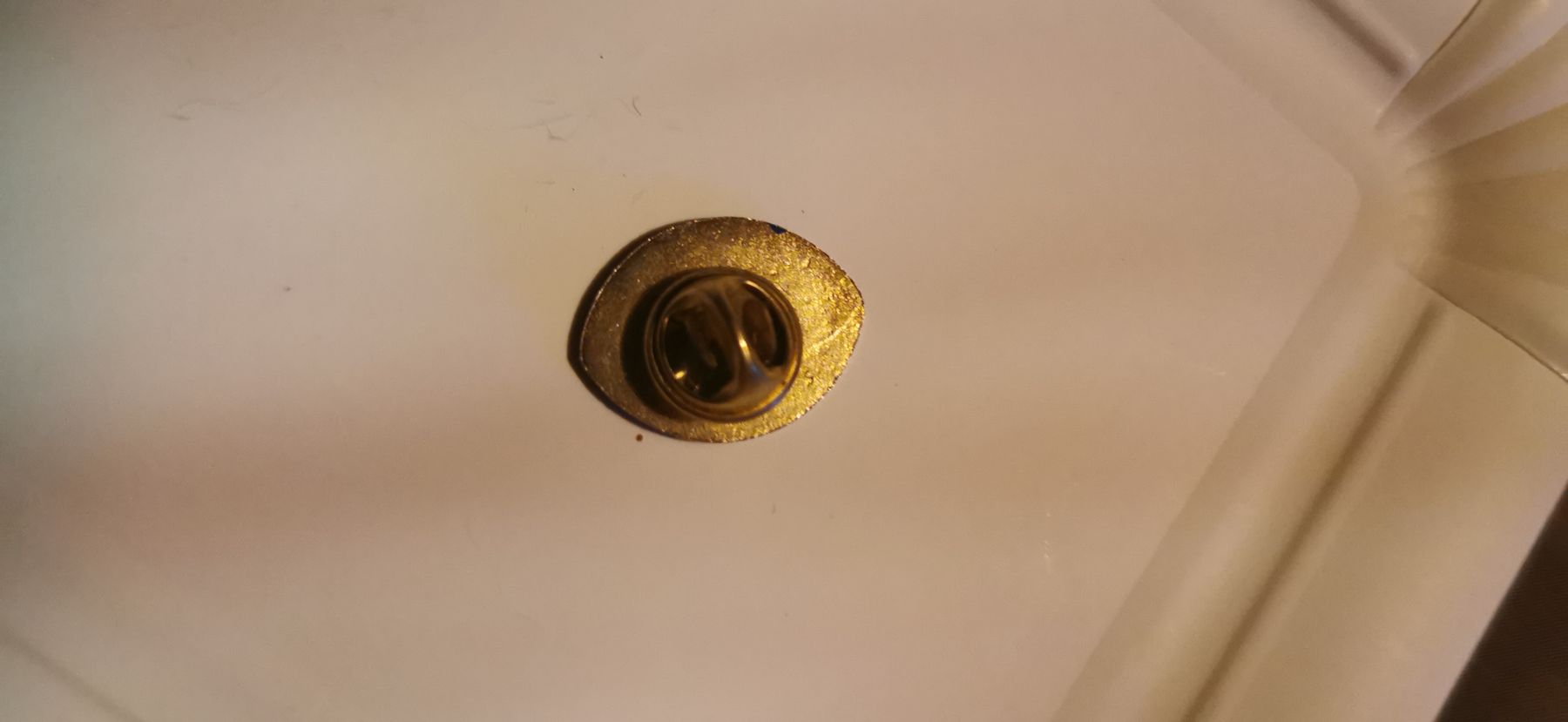 Placchette & Badge: Pin Maserati – Usato da Genève venduto da vins50 1