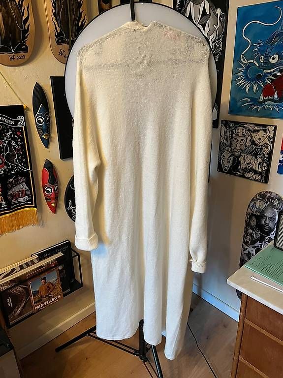 Giacche: Kuscheliger langer Cardigan – Usato da Allschwil venduto da Sebastian2019 1