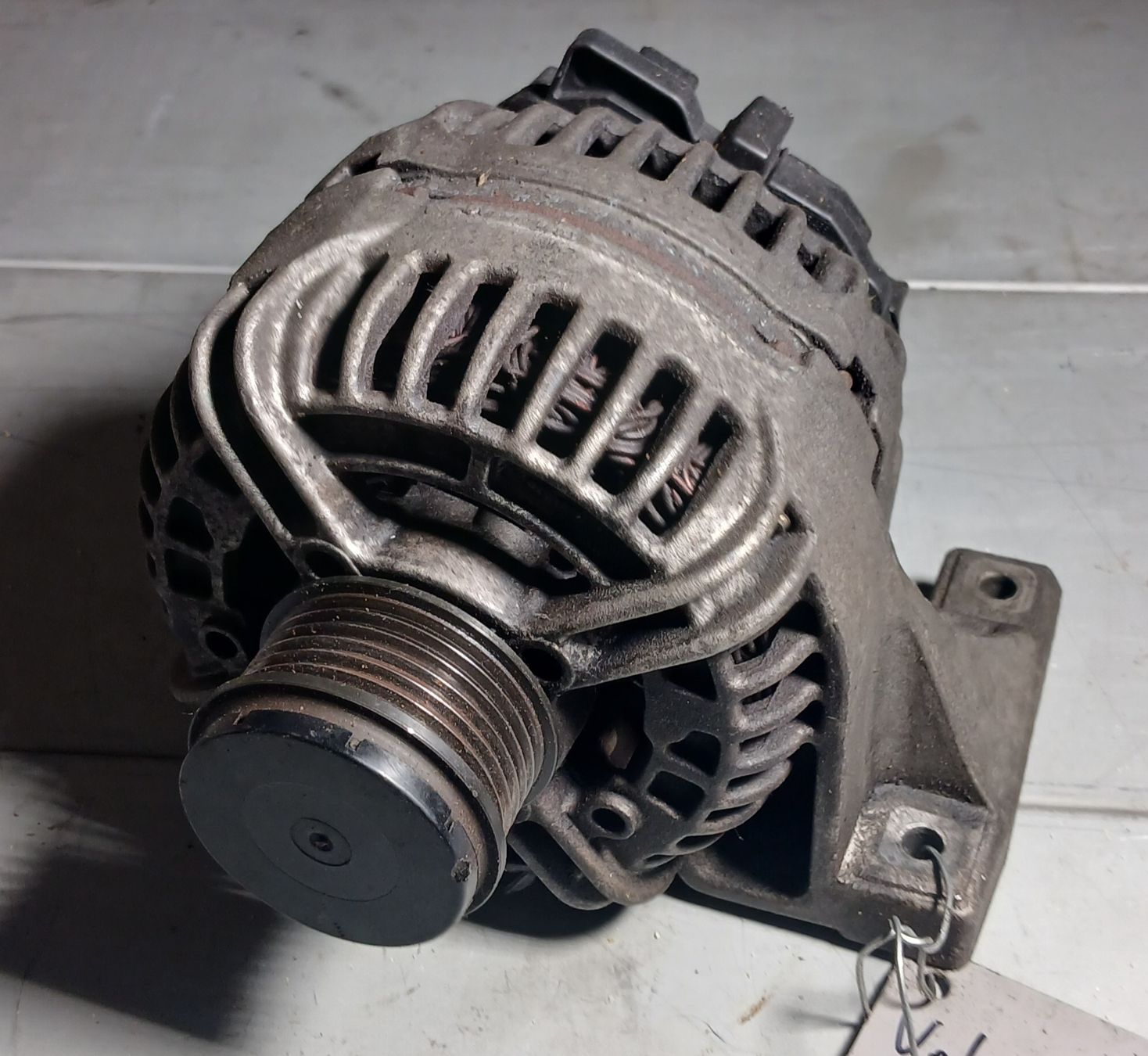 Volvo Tutti pezzi di ricambio auto: Alternateur Volvo S60 2000-2009 – Usato da la heutte venduto da Auto-stock