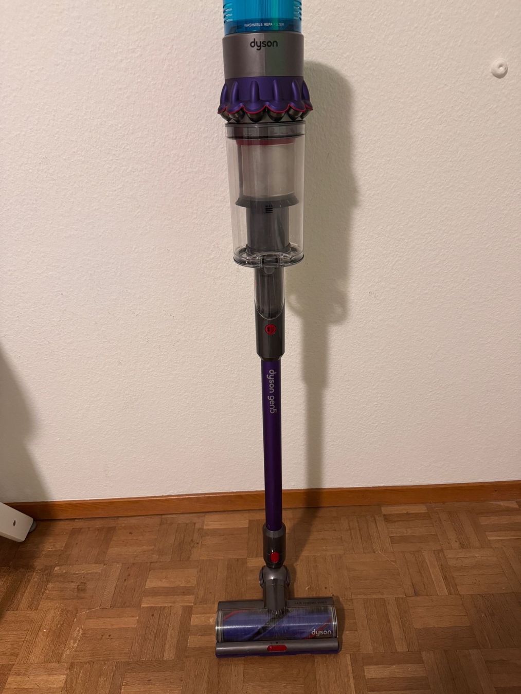 Dyson Aspirapolveri & Accessori: Dyson Gen 5 – Usato da Baar venduto da Sen-61 1