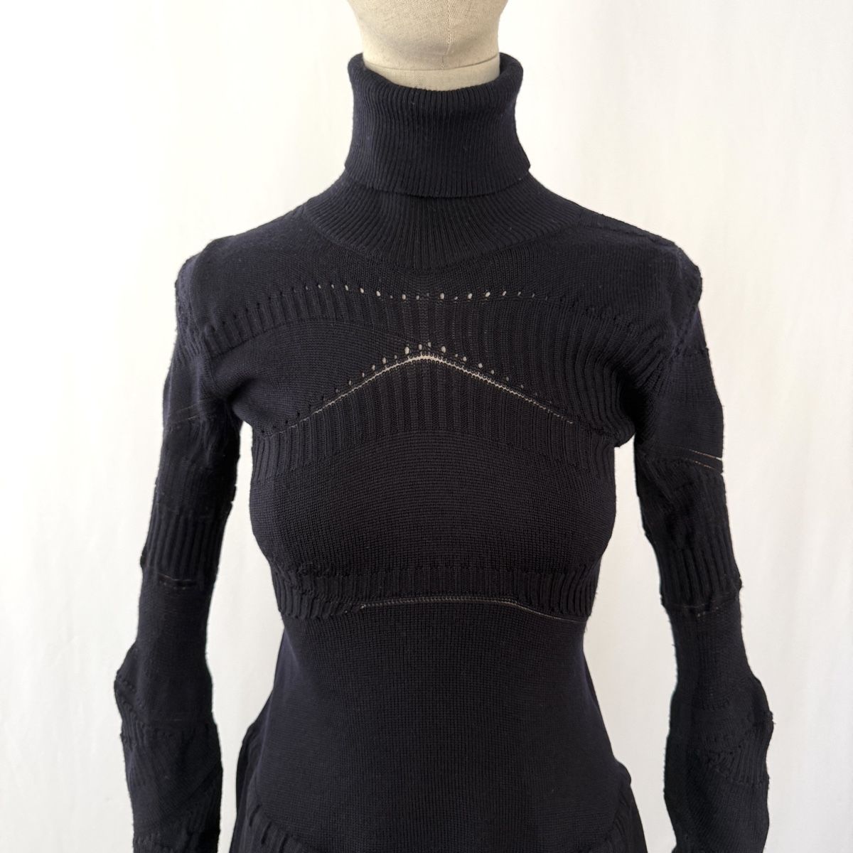High Vestiti: HIGH Every Day Couture Wool Dress – Nuovo (secondo la descrizione) da Emmen venduto da Nightingale_2022 1