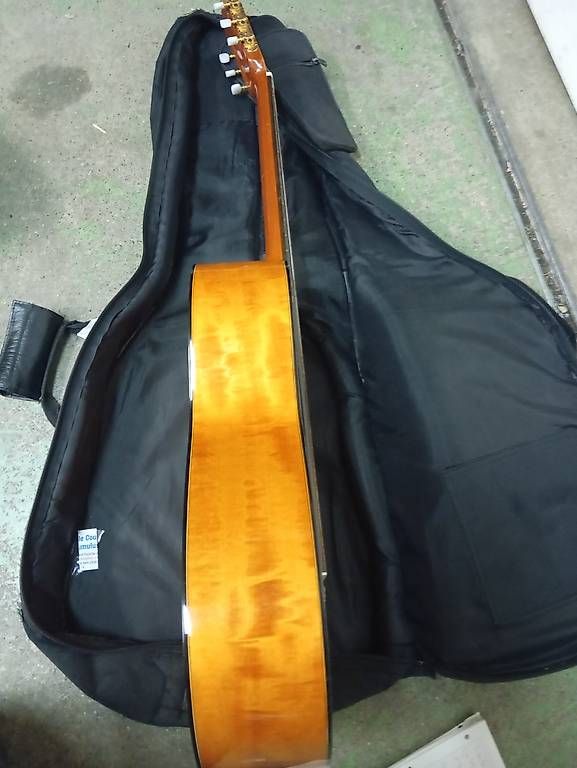 Aria Strumenti musicali: Aria Mod. A553/M Classic guitar – Usato da Basel venduto da Petergunn 2