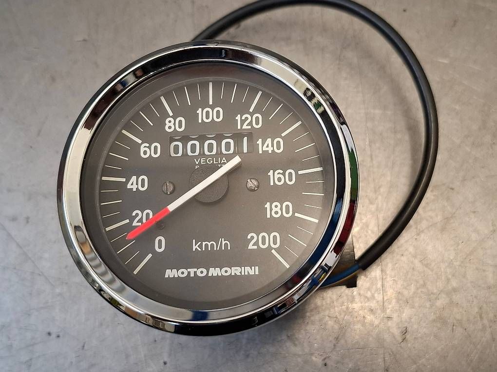 Moto Morini Tutti i ricambio per moto: Tacho Moto Morini 350 – Nuovo e nell'imballaggio originale da Ebmatingen venduto da Moto42