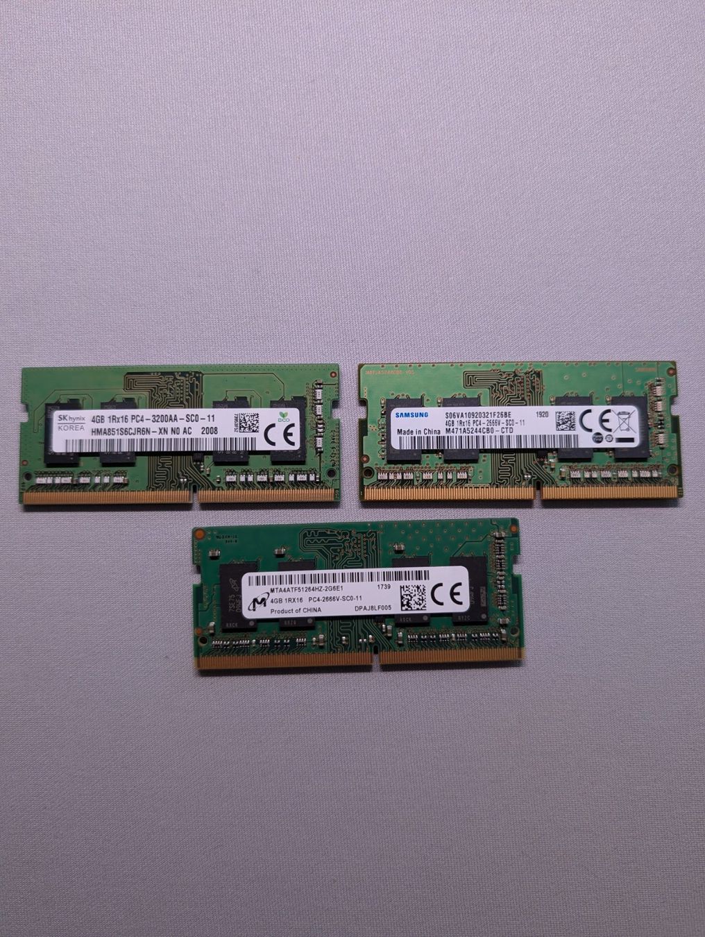 Memoria / RAM: 4GB DDR4 SODIMM, 3 Stück – Usato da Pfäffikon ZH venduto da ember_syn7