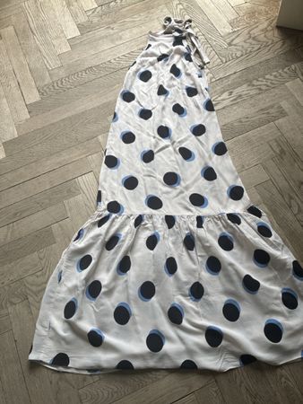 Asos Maxikleid Punkte Grösse 34 neuwertig