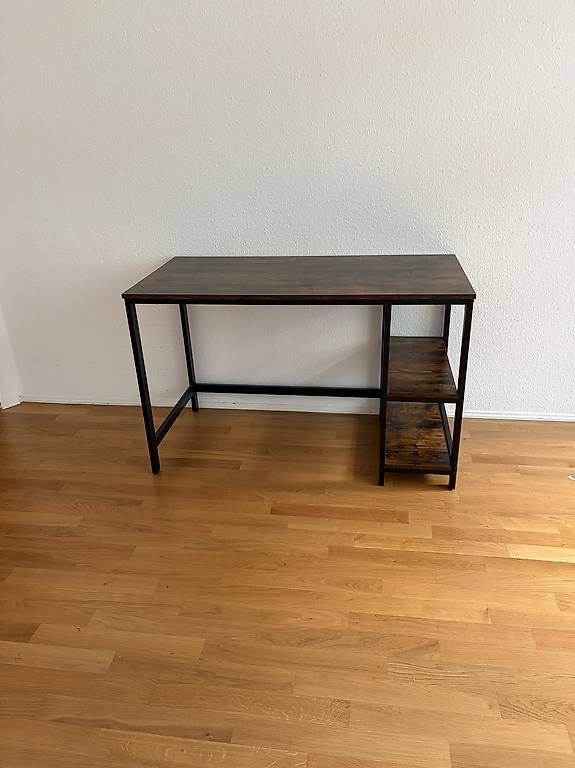 Tables: Tisch – D'occasion à Therwil par Mrleenii 1