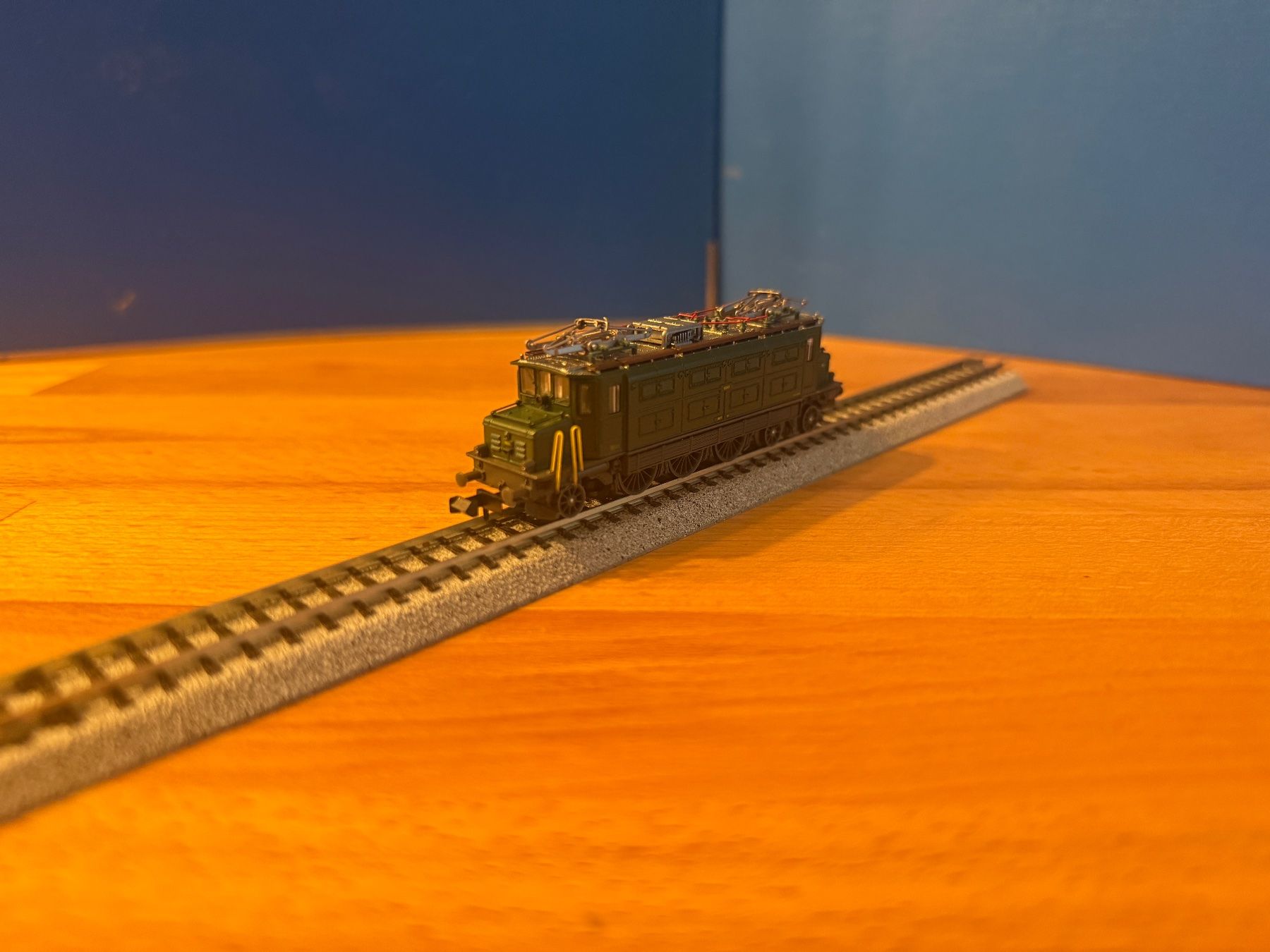 Piko Modellini di ferrovie: PIKO Ae 3/6 I in Grün – Usato da Diemtigen venduto da Mpsj4