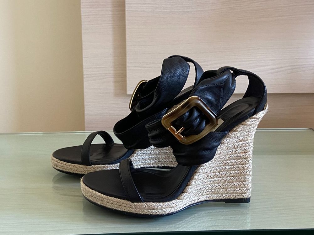 Burberry catsbrook wedges hotsell