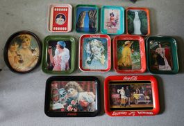 11x Serviertablett Coca Cola 80er/90er Jahre, Tableau