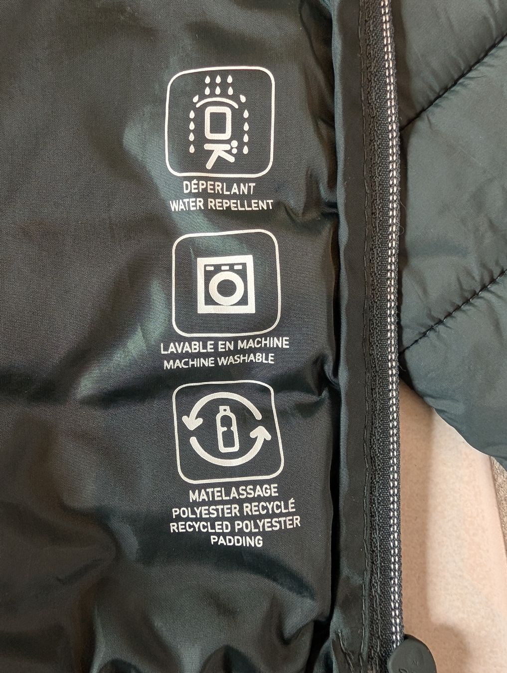 Vestes & Manteaux: Steppjacke Grösse 104 – D'occasion à Wald ZH par andy_ch01 5