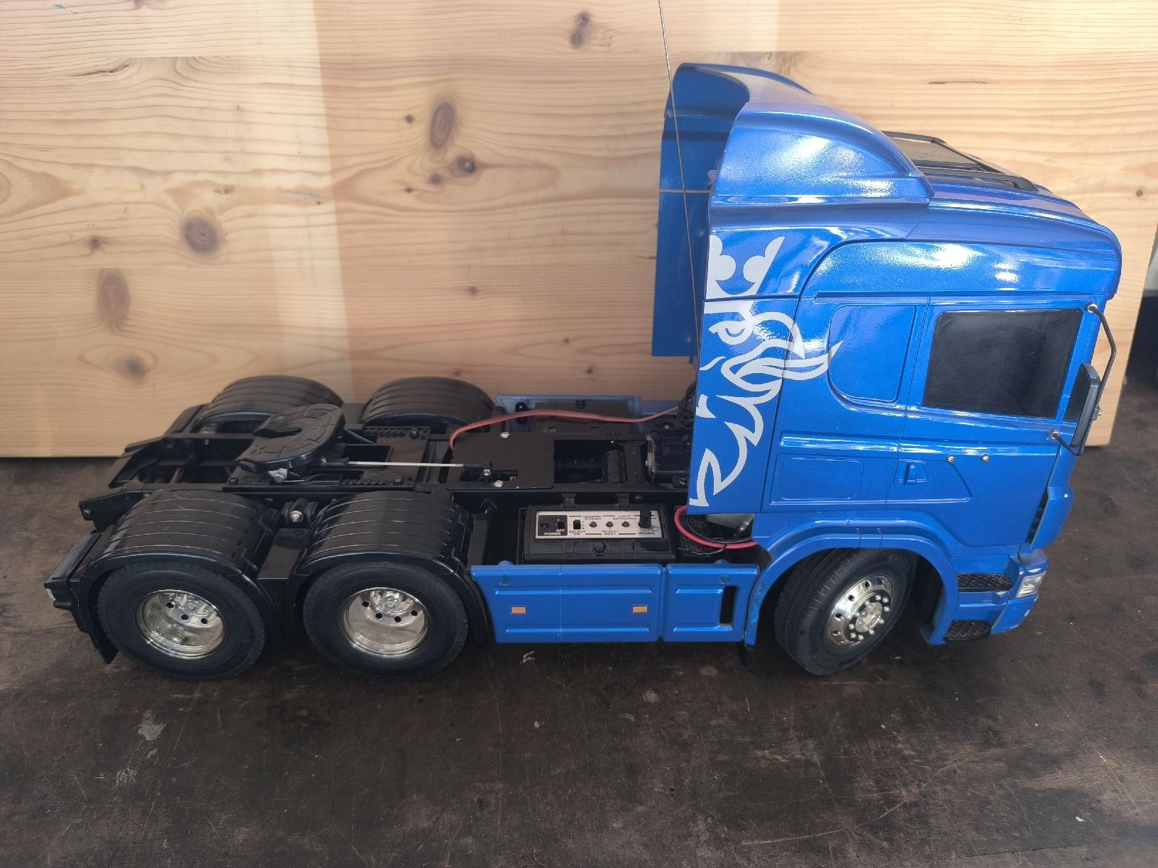Tamiya RC Modellbau: Tamiya LKW – Gebraucht aus Schwyz von lunzebiene 1