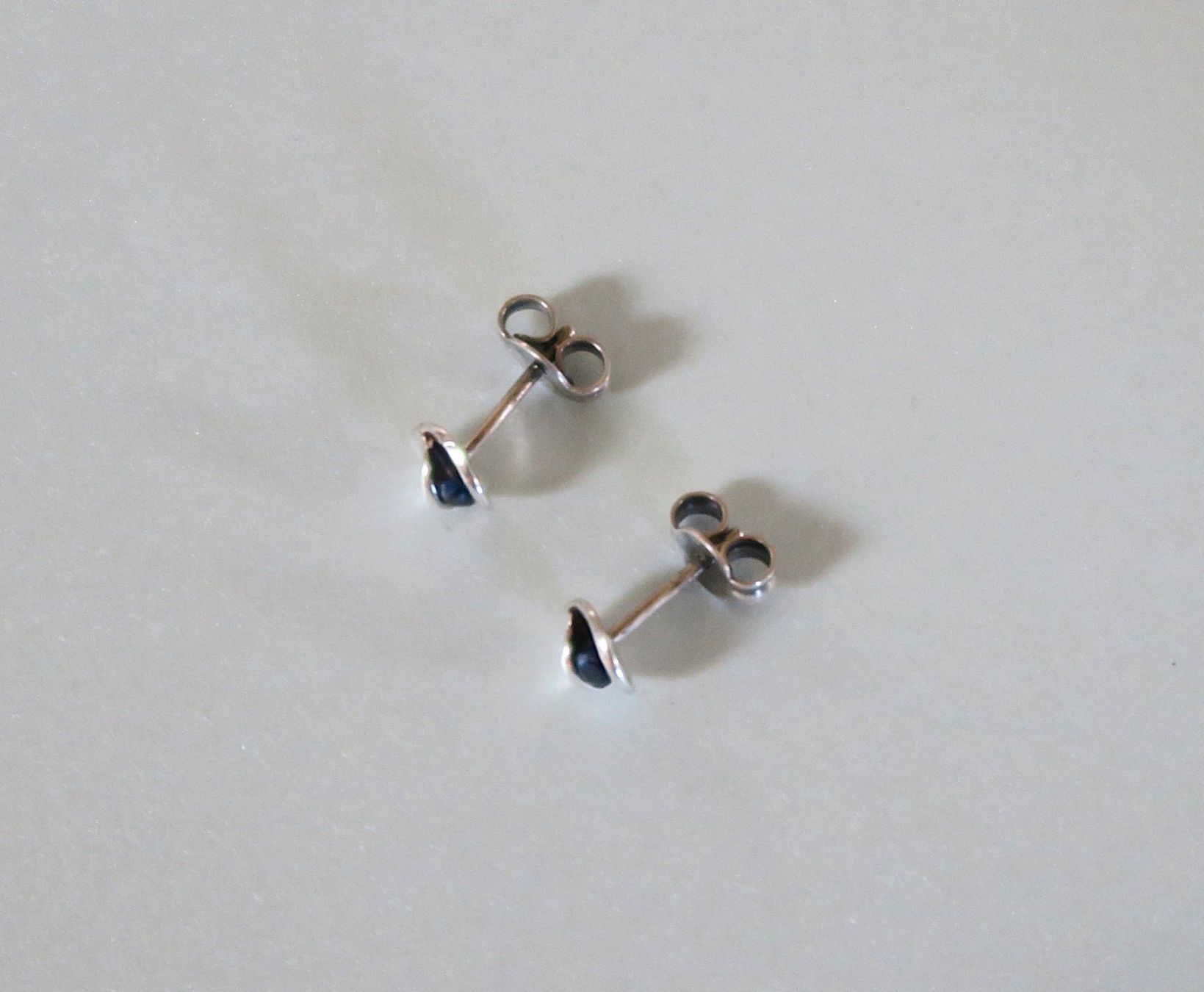 Orecchini pendenti & Orecchini a lobo: Ohrstecker Silber 800 – Usato da Brittnau venduto da marlenestone 1