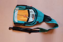 Umhängetasche Türkis Sport USB - Sac à bandoulière