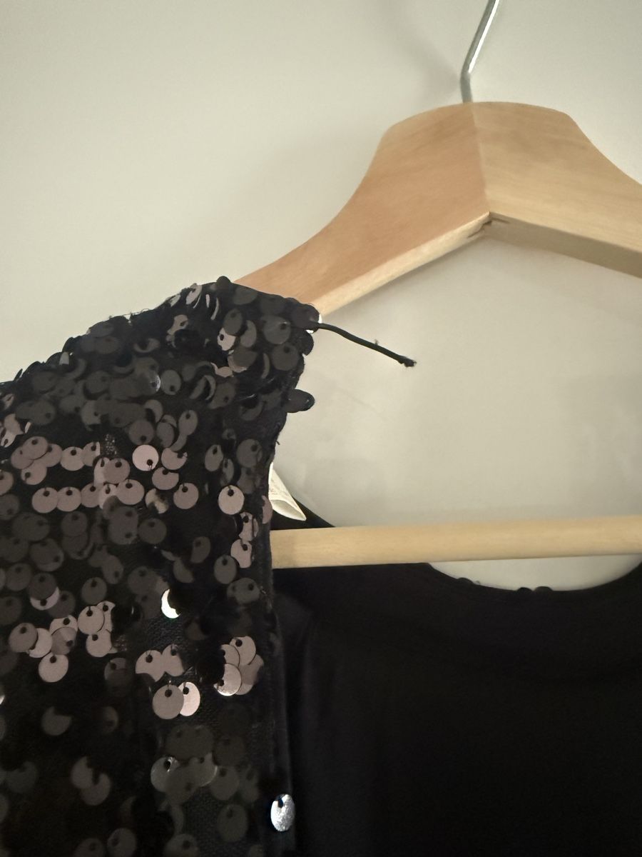 H&M Vestiti: Pailletten Kleid Midi – Usato da Dällikon venduto da vis_cvd5 2