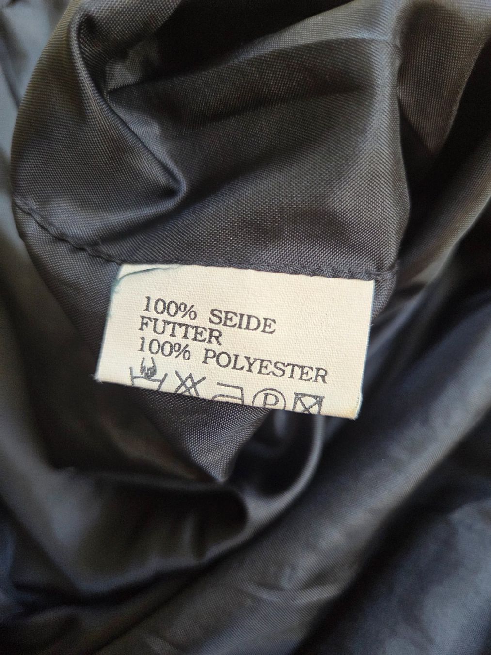 Jacken: Noble Silk 90er Bomberjacke - M – Gebraucht aus Bern von -Aniko- 5