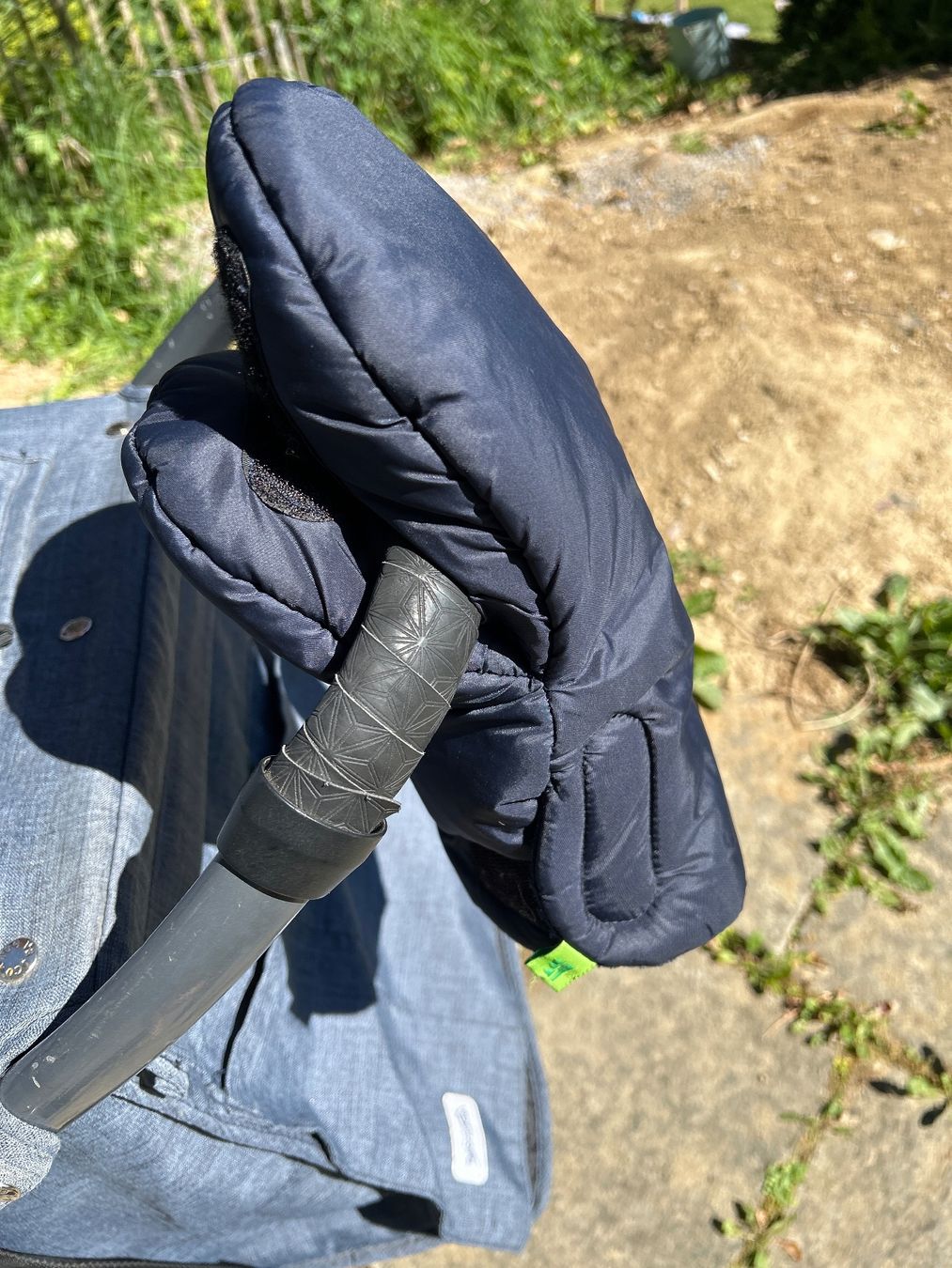 Guanti & manicotti: Handschuhe für Kinderwagen/Buggy – Usato da Zürich venduto da Salomon19 2