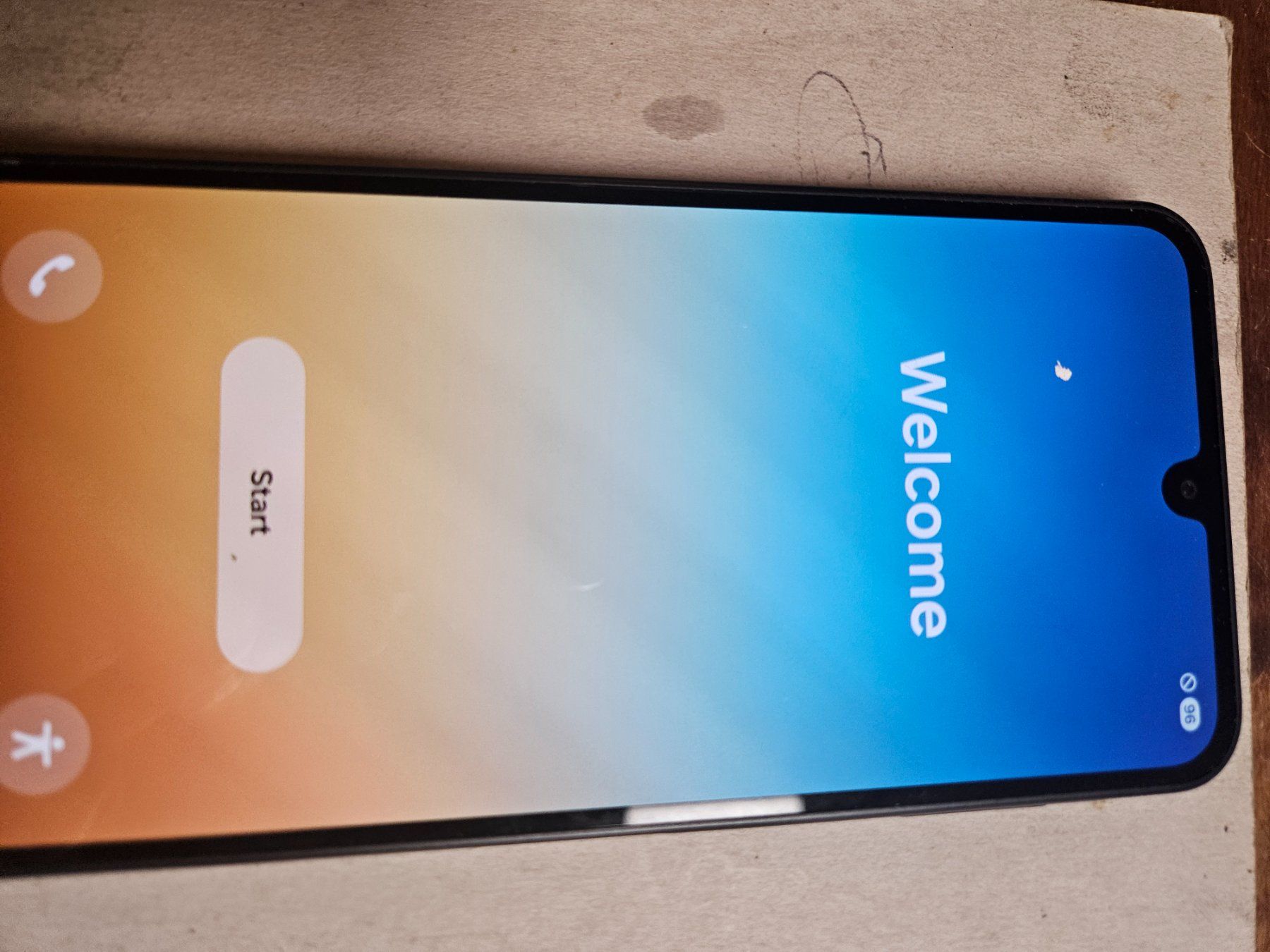 Telefoni cellulari / Smartphones: Samsung Smartfon  A17 5G – Nuovo (secondo la descrizione) da Spiez venduto da Estrauss1
