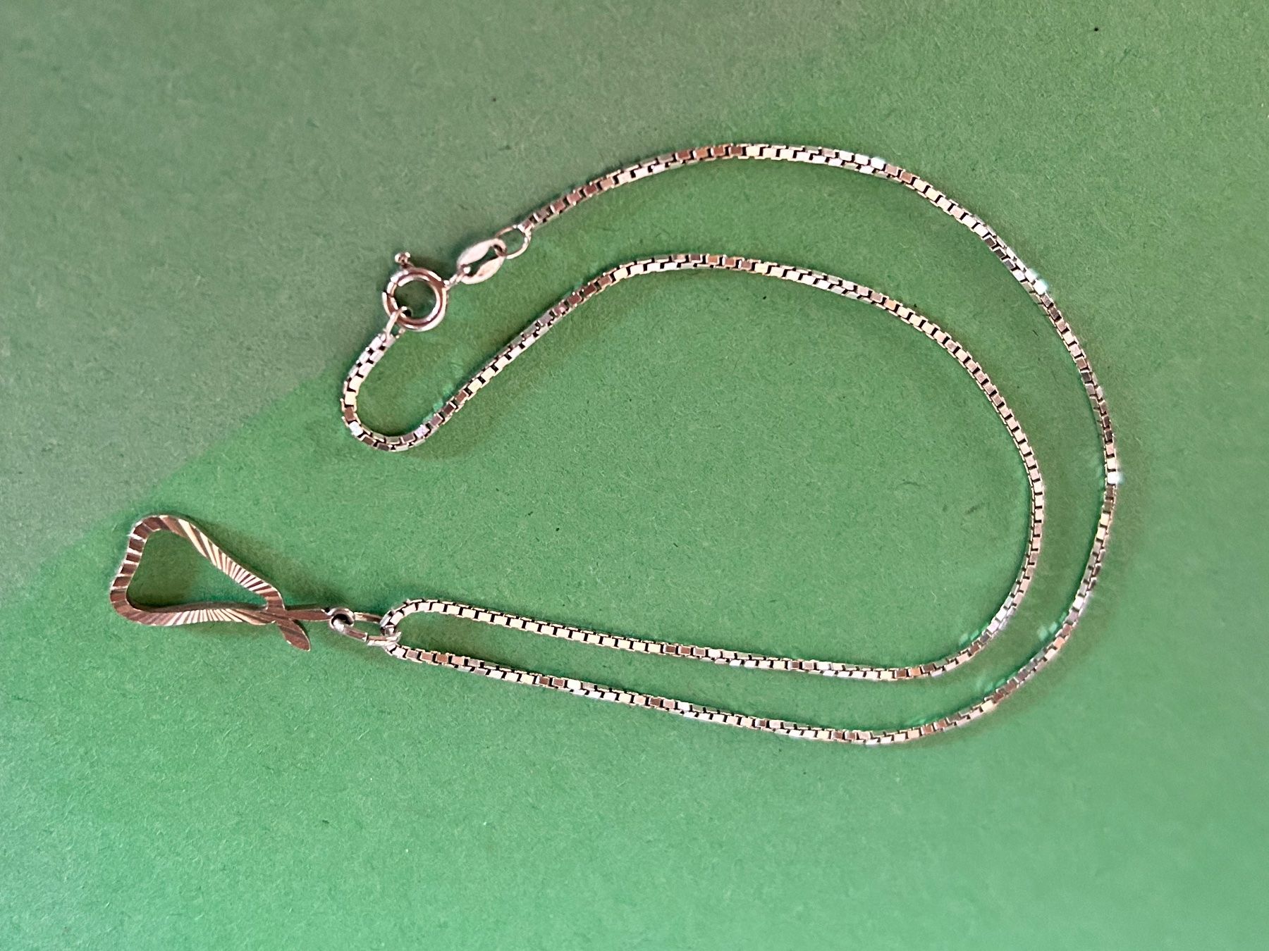 Catenine: Venezianerkette mit BIRNE – Usato da Dittingen venduto da Bellevista 8