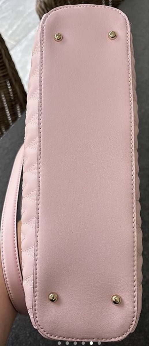 Guess Sacs femmes: Guess Handtasche - NEU  – Neuf (Voir description) à Oberhof par seventy-two 4
