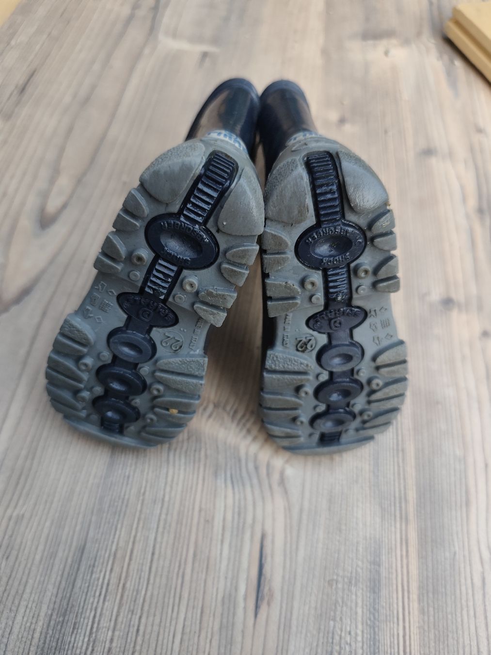 Chaussures garçon: Gummistiefel Größe 22 – D'occasion à Sulz AG par MayEi 2