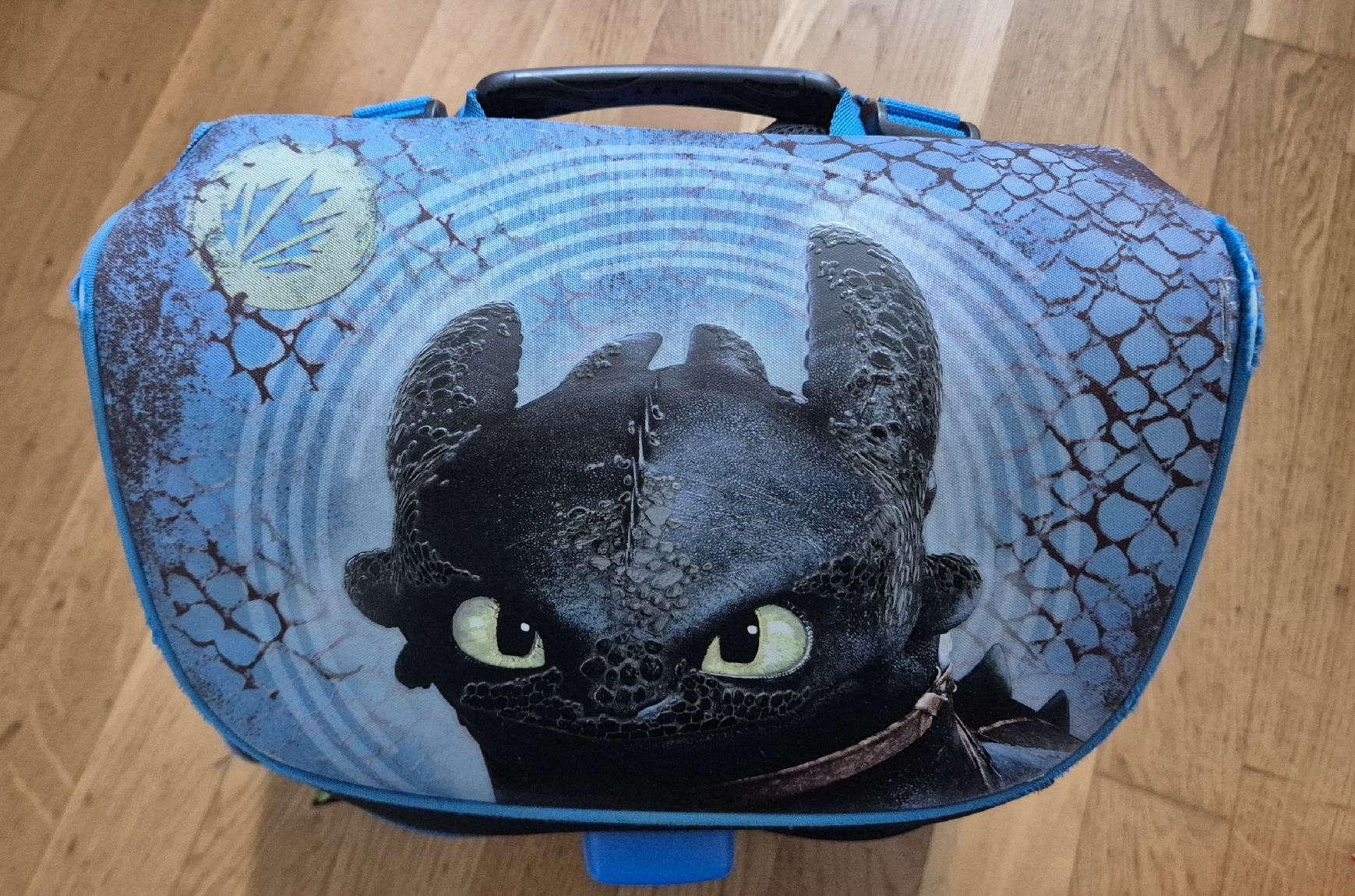 Borse & Zaini: Scooli Schulsack Drachenzähmen Dragons – Usato da Allschwil venduto da Bitz76 5