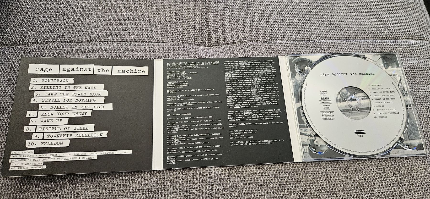 CDs: Rage Against The Machine - S/T – D'occasion à Bretigny-Morrens par Sachkiller 3
