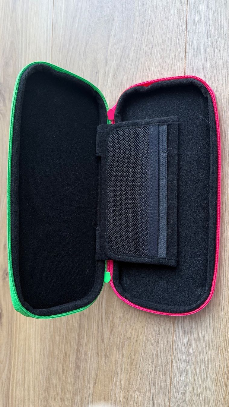 Nintendo Konsolen: Nintendo Switch OLED avec accessoires – Gebraucht aus Marin-Epagnier von Nunop 7