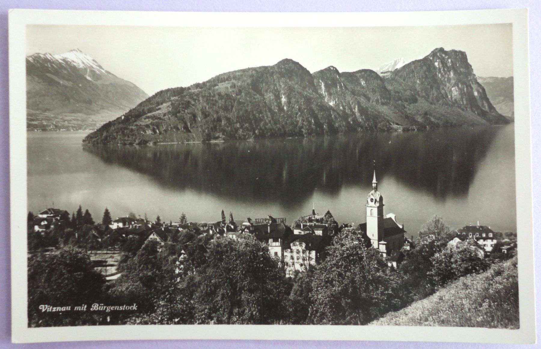 Cartoline postali: Vitznau mit Bürgenstock – Usato da Fétigny venduto da Billy2miny