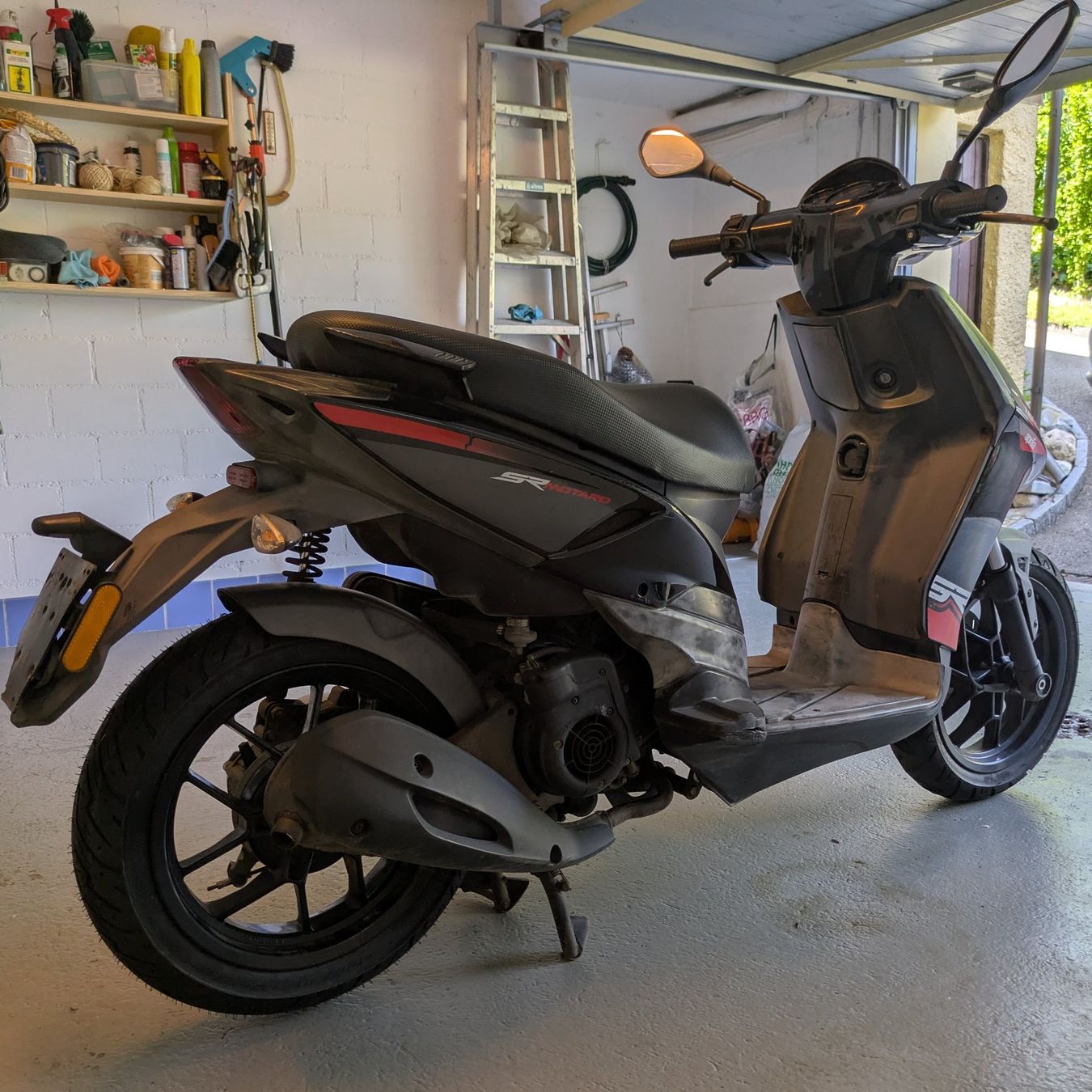 Aprilia Scooters: Aprilia SR 125 4t – D'occasion à Frauenfeld par Thurgovia0 2
