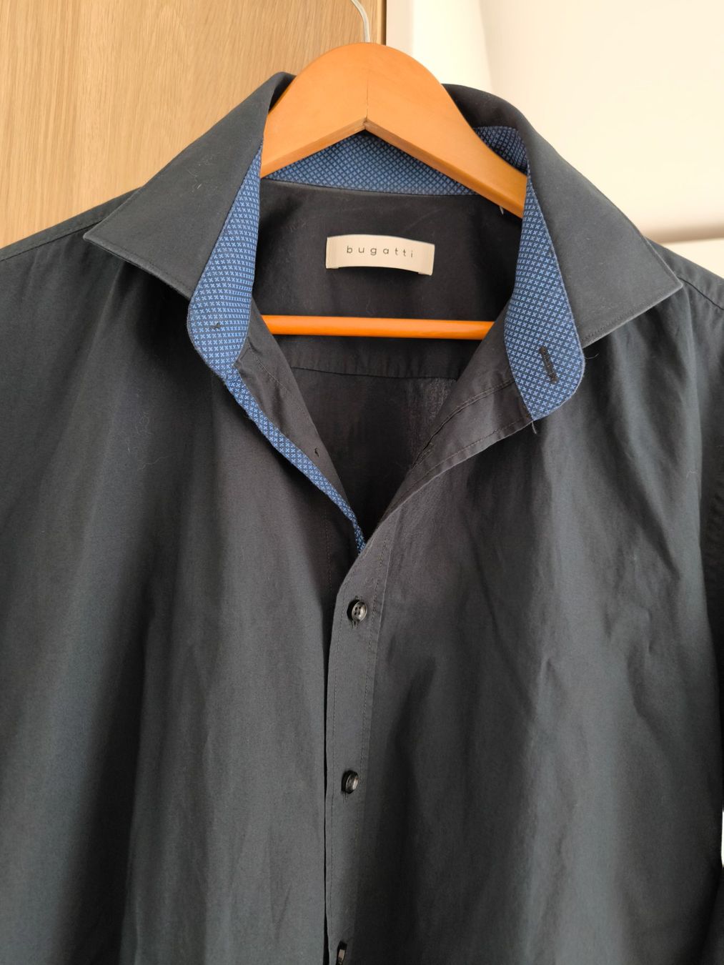 Camicie: Bugatti Hemd, Gr. 43, dunkelblau – Usato da Niederrohrdorf venduto da yan_zkz6 1