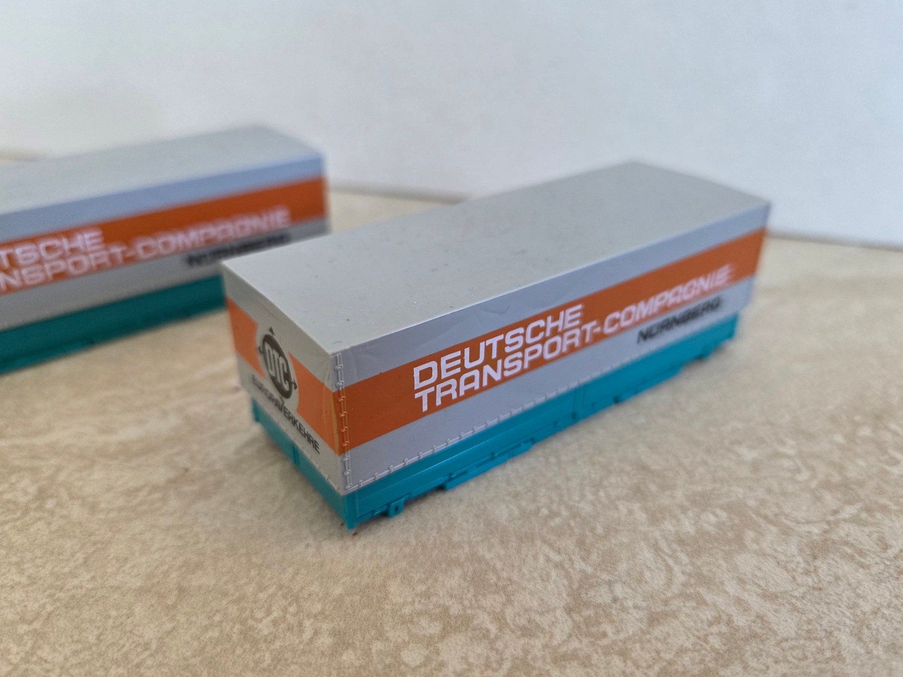 Roco Modelleisenbahnen: Roco 47102 Set Wechselbrücken/Container – Gebraucht aus Weinfelden von rboesiger01 6