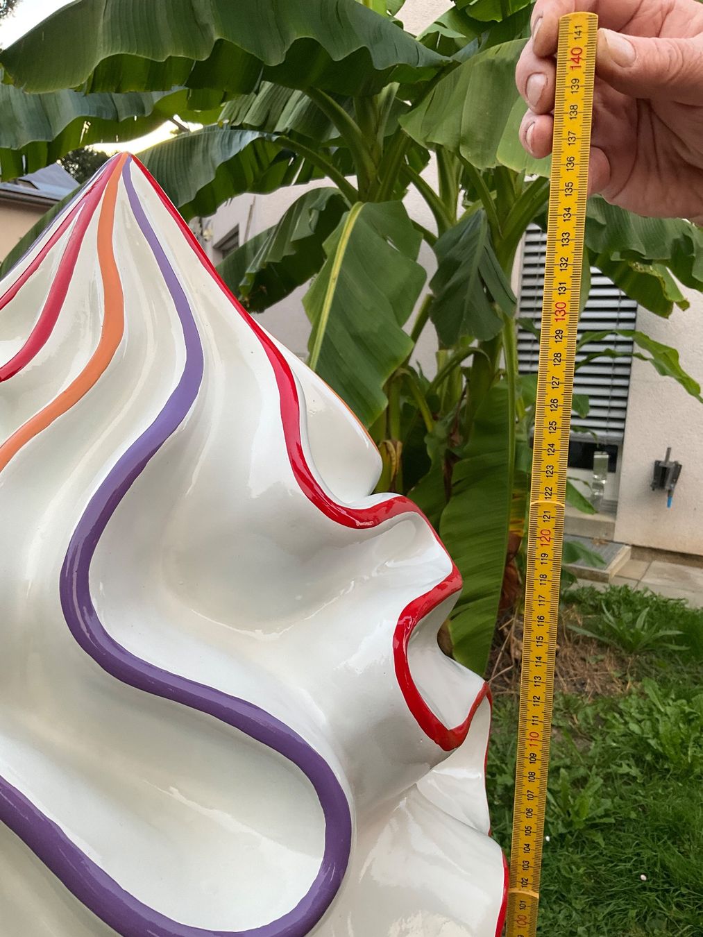 Alle Dekorationen: Cornet de glace géant décoratif – Gebraucht aus Avenches von Lactobacille 2