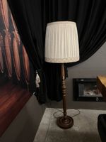 Stehlampe klassisch mit Stoffschirm braun gebraucht