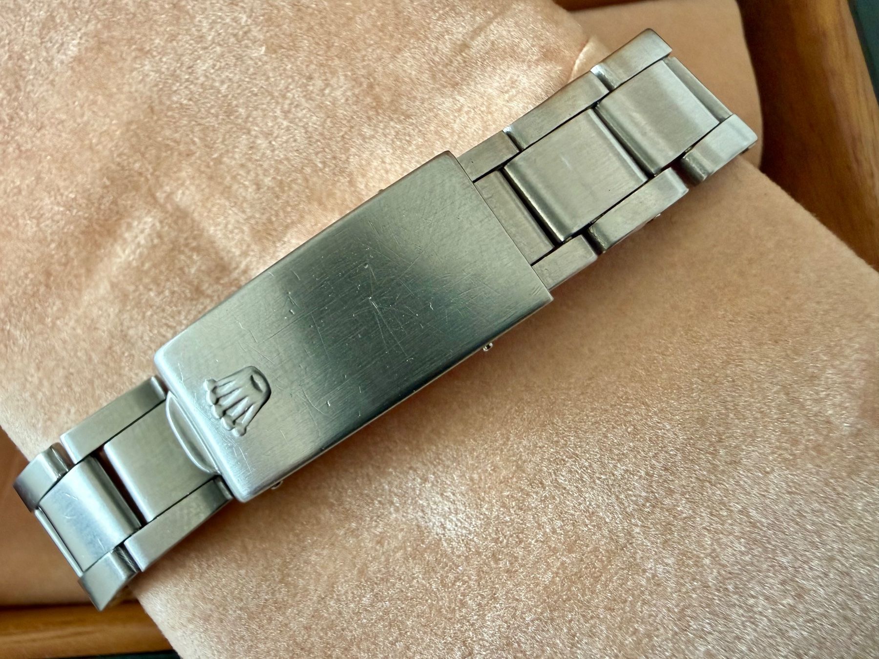 Rolex Orologi: ROLEX Oyster Perpetual, Ref.1002, 34mm, Automatic, with box – Usato da Le Mont-sur-Lausanne venduto da LycaGallery 6