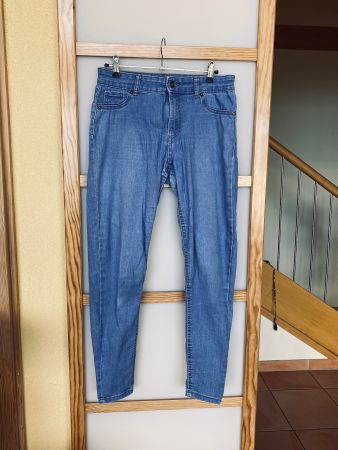 Magnifique jeans Bershka Envoi possible/Versand möglich