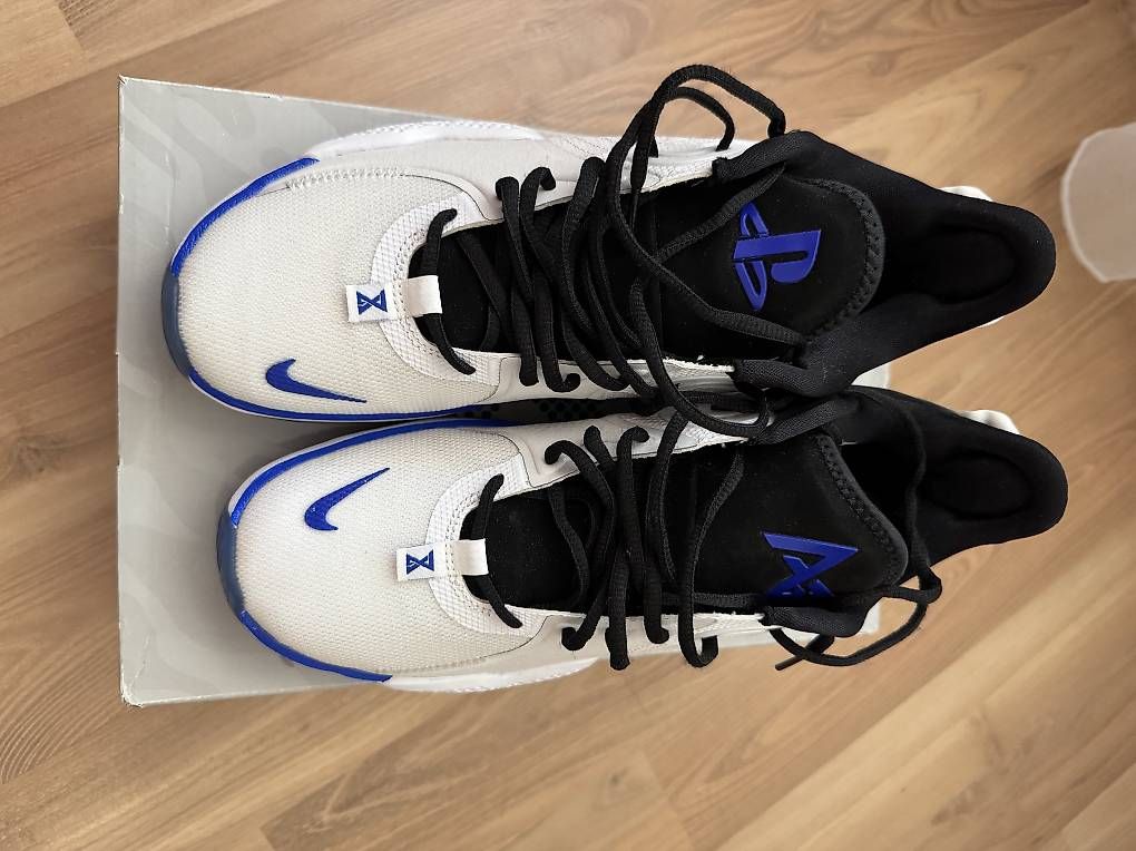 Scarpe da uomo: Nike PG 5 PlayStation PS5 Gr. 44 mit Originalbox – Usato da Basel venduto da M.gu 1