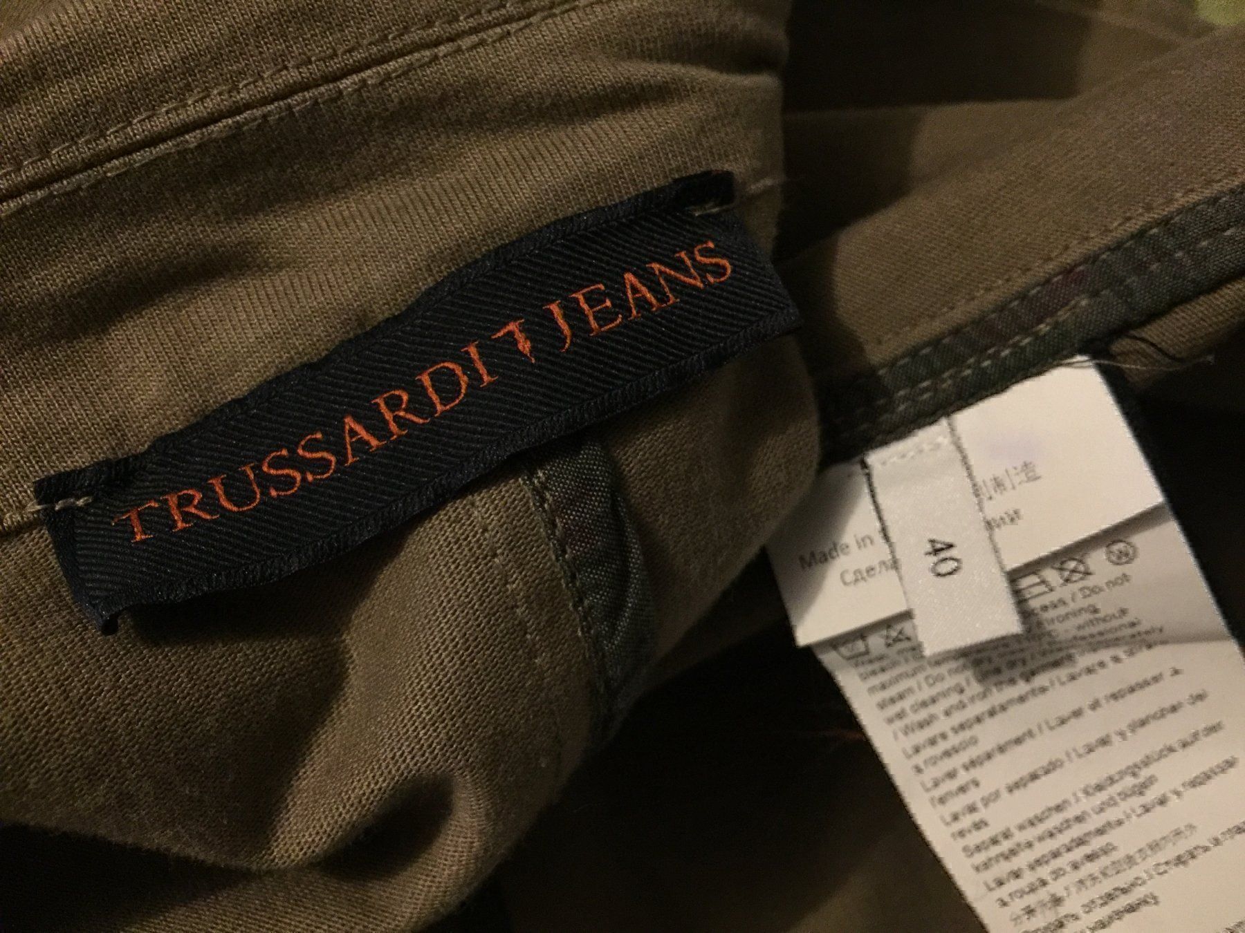 Giacche: Veste TRUSSARDI taille 34 CH (40 IT) – Usato da Cossonay-ville venduto da Super-Price-Quality 9