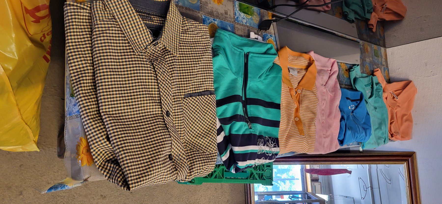 T-Shirts: T-SHIRT 6 stück – Gebraucht aus LUZERN von picci01